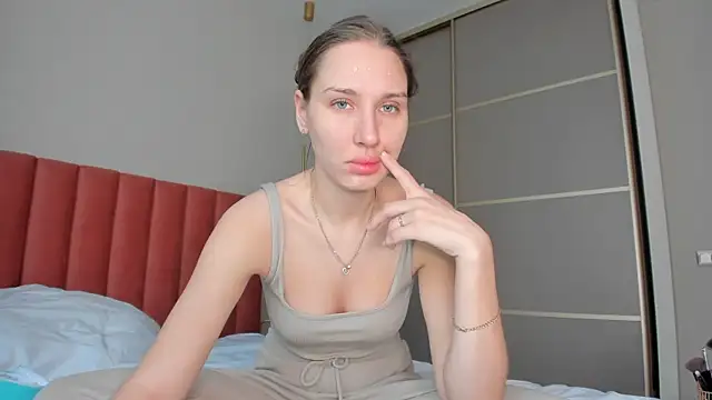 Snapshot of SofiClimbing chatting on 01/04/25, 05:16 SofiClimbing online show from 01/04/25, 05:16