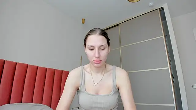 Snapshot of SofiClimbing chatting on 03/04/25, 04:38 SofiClimbing online show from 03/04/25, 04:38