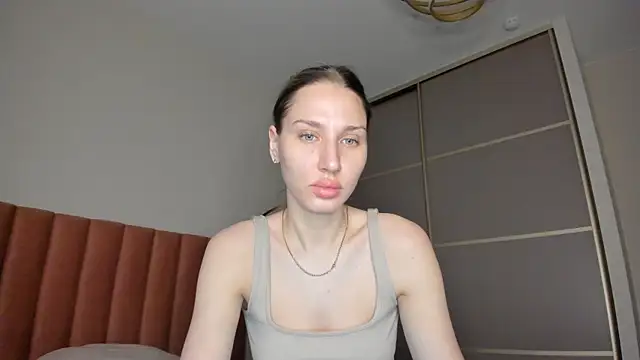 Snapshot of SofiClimbing chatting on 03/05/25, 12:27 SofiClimbing online show from 03/05/25, 12:27