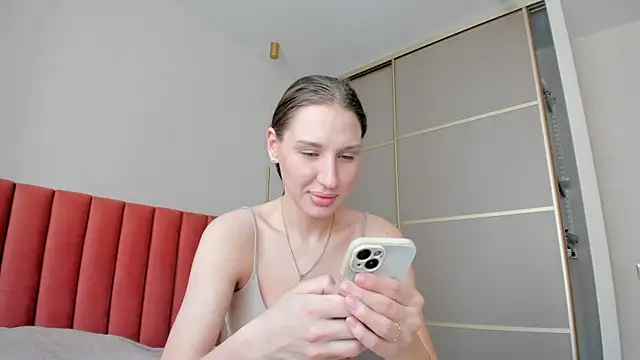 Snapshot of SofiClimbing chatting on 03/11/25, 03:26 SofiClimbing online show from 03/11/25, 03:26