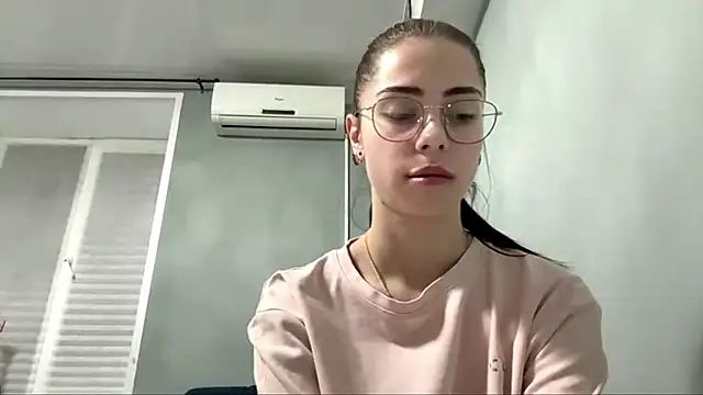 LianaMagic online show from 06/02/26, 05:04