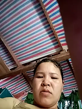 Yii sexyy online show from 06/05/26, 08:42