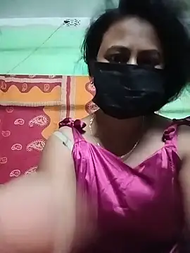 Sayanichatterjee024 online show from 06/15/26, 07:32