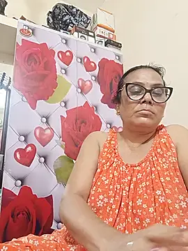 chatterjeesayani567 online show from 06/23/26, 05:44