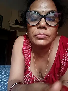 chatterjeesayani567 online show from 07/14/26, 11:05