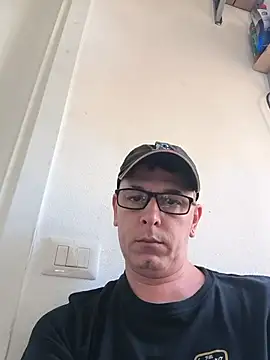Snapshot of alexbuby chatting on 06/12/26, 03:55 alexbuby online show from 06/12/26, 03:55