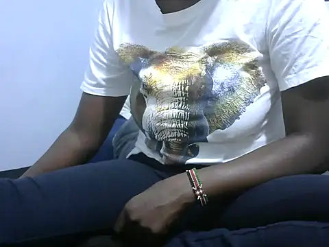 saxy gal online show from 06/03/26, 03:28