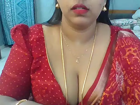 Tamil hot Meenu online show from 06/24/26, 08:13