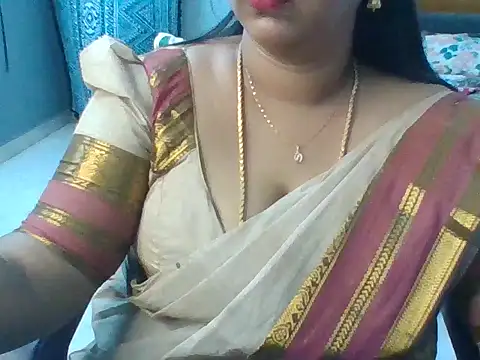 Tamil hot Meenu online show from 06/26/26, 04:22