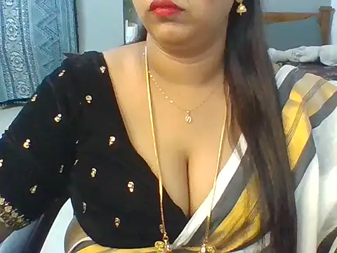Tamil hot Meenu online show from 07/20/26, 08:50