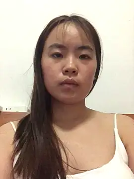 YiYi5520 online show from 06/09/26, 04:18