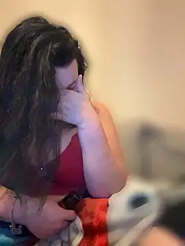 Snapshot of CurvyScarlett69 chatting on 06/02/26, 10:56 CurvyScarlett69 online show from 06/02/26, 10:56