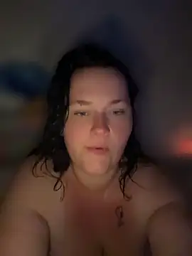 Snapshot of CurvyScarlett69 chatting on 06/08/26, 09:15 CurvyScarlett69 online show from 06/08/26, 09:15