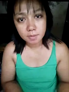 Snapshot of prettydora_ chatting on 06/15/26, 12:46 prettydora online show from 06/15/26, 12:46