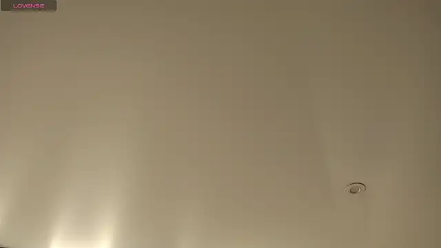 Snapshot of AlanaHurd_ chatting on 06/03/26, 03:06 AlanaHurd online show from 06/03/26, 03:06