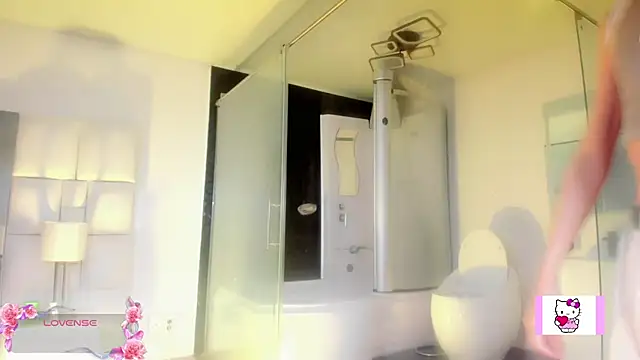 Lecsis Lincy online show from 07/11/26, 11:24