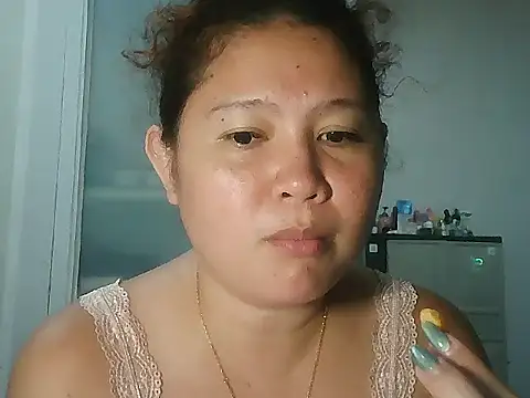 bitchychubby online show from 07/17/26, 01:40