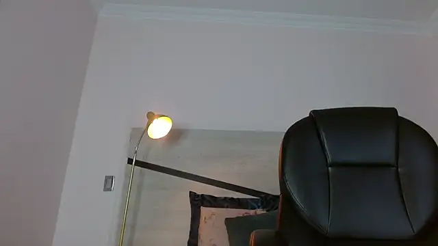 amara sanchez online show from 06/24/26, 12:15