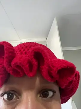 Snapshot of Nicoleleon chatting on 06/04/26, 02:23 Nicoleleon online show from 06/04/26, 02:23