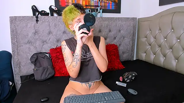 Taylor rossy69 online show from 06/10/26, 07:24