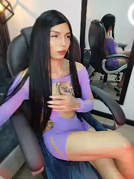 Yessica Doll online show from 06/18/26, 12:31