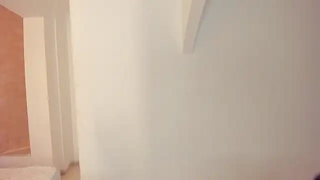 ISABELLAXDOLL online show from 06/18/26, 08:13