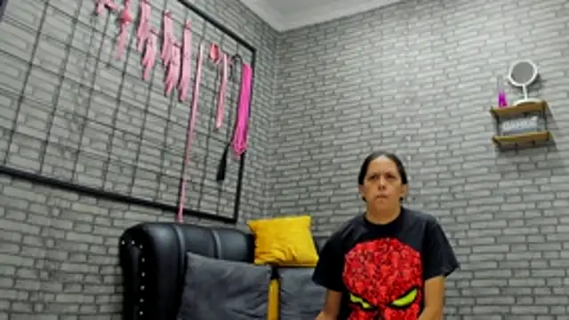 missnicollee online show from 07/23/26, 07:12