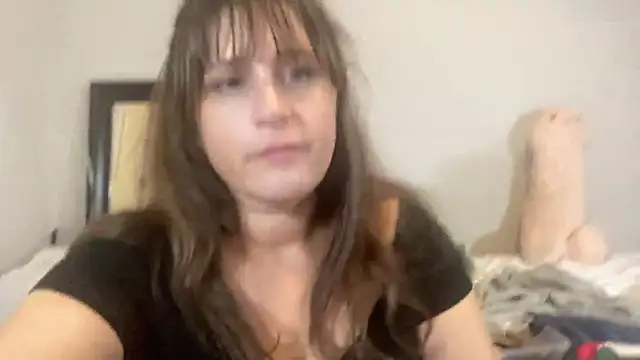 maddiliz online show from 11/20/25, 12:44