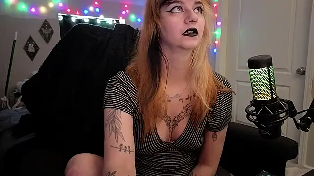 inarafoxxx  online show from 07/19/26, 06:33