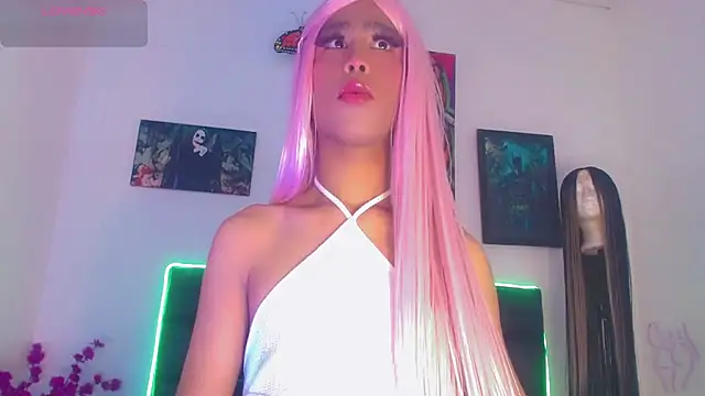 Snapshot of Honey_Balenciaga chatting on 07/28/26, 07:39 Honey Balenciaga online show from 07/28/26, 07:39