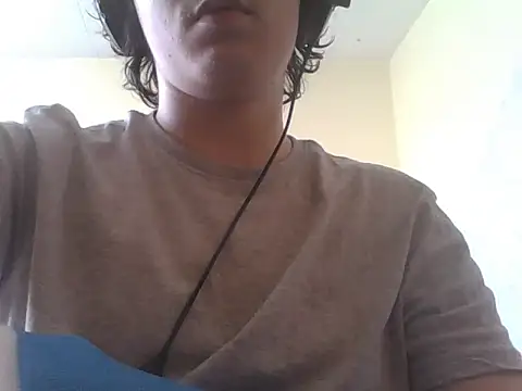Snapshot of Felix_xoxo chatting on 06/15/26, 07:21 Felix xoxo online show from 06/15/26, 07:21