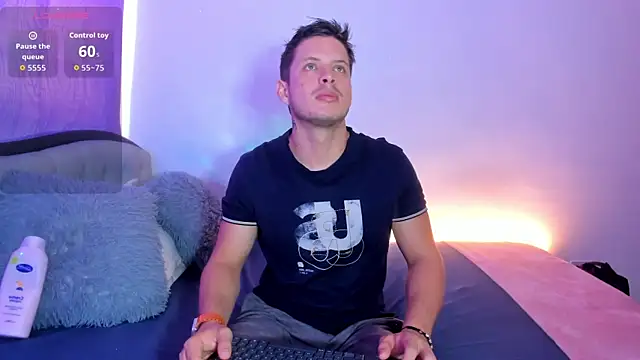 johnycooper08 online show from 07/17/26, 12:34