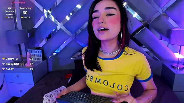 Start xmoonx online show from 06/25/26, 04:01