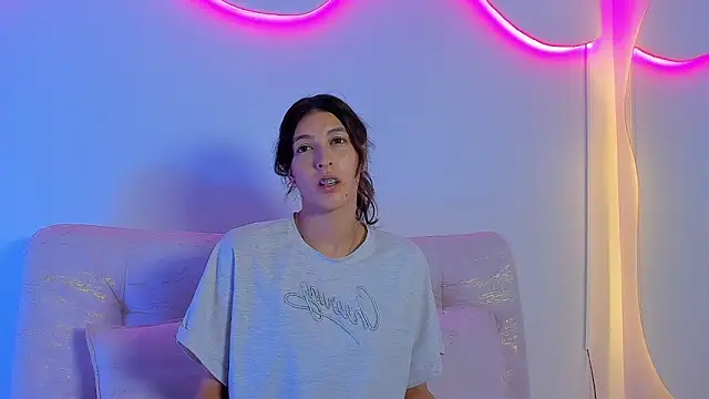 LindseyCarter online show from 06/15/26, 08:22