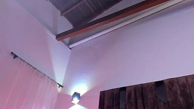 Justin WhiteJS online show from 06/11/26, 04:10
