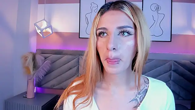 scarlet  rossi online show from 07/10/26, 03:11