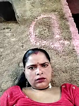Snapshot of HOpooja356l chatting on 06/11/26, 03:04 HOpooja356l online show from 06/11/26, 03:04