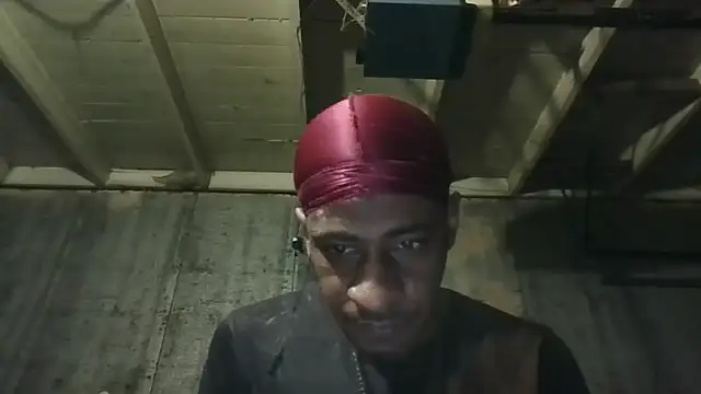 Snapshot of Leo99842 chatting on 06/08/26, 02:56 Leo99842 online show from 06/08/26, 02:56