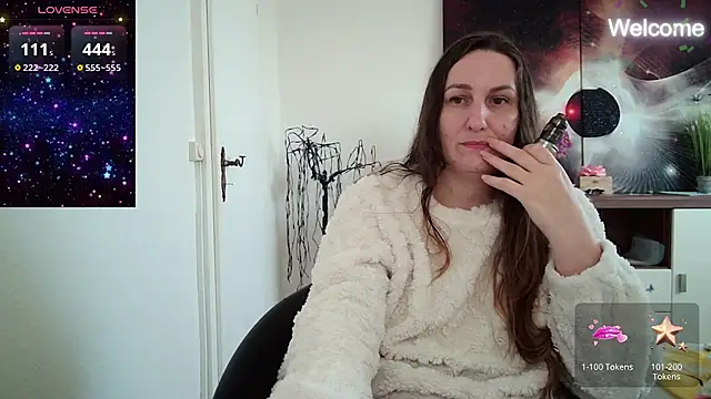 Yevgeshka-Milashka online show from 03/22/25, 06:54
