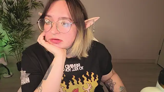 Eva Witcher online show from 06/13/26, 01:58