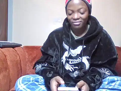 SassySyren online show from 06/07/26, 12:15