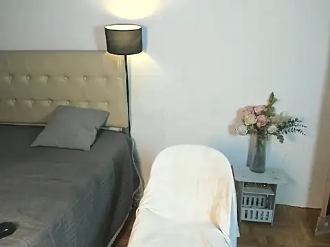 YourladyLia  online show from 07/29/26, 01:59