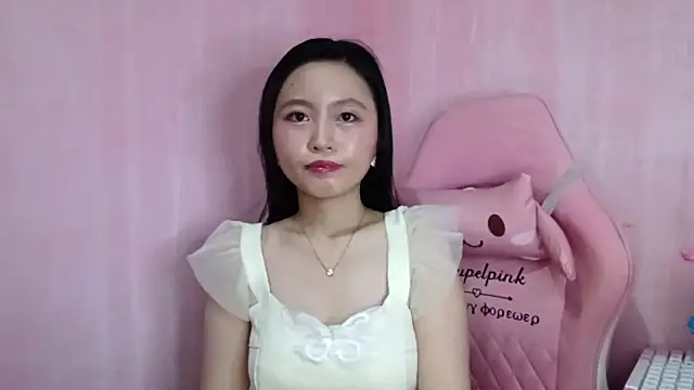 EileneThreet online show from 06/09/26, 08:04