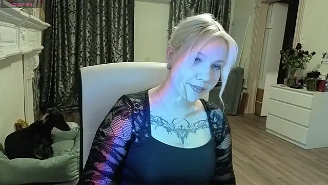 moon  shy online show from 07/26/26, 05:09