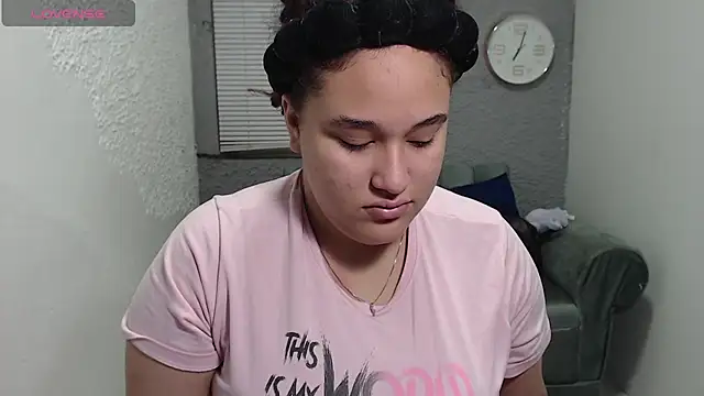 leilasosexy online show from 06/19/26, 12:20