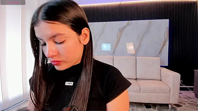 zoe linss online show from 06/09/26, 03:12