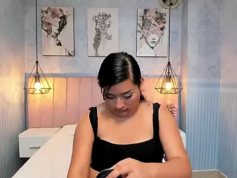 Tammy sluty online show from 06/16/26, 12:30