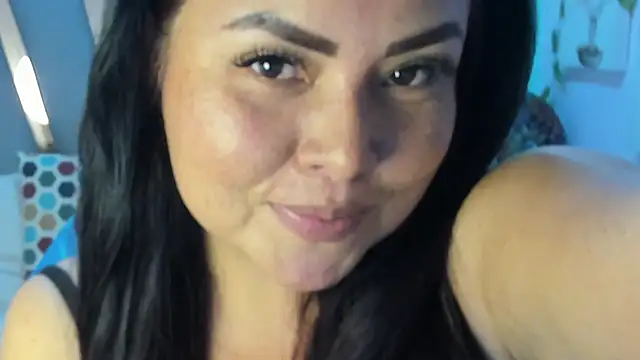 Snapshot of Nataly_Freckles chatting on 06/07/26, 02:43 Nataly Freckles online show from 06/07/26, 02:43