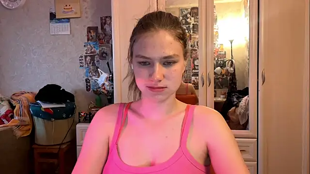 Snapshot of Codi_Rostersy chatting on 06/16/26, 02:03 Codi Rostersy online show from 06/16/26, 02:03