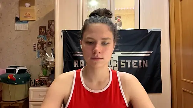 Codi Rostersy online show from 07/26/26, 08:16
